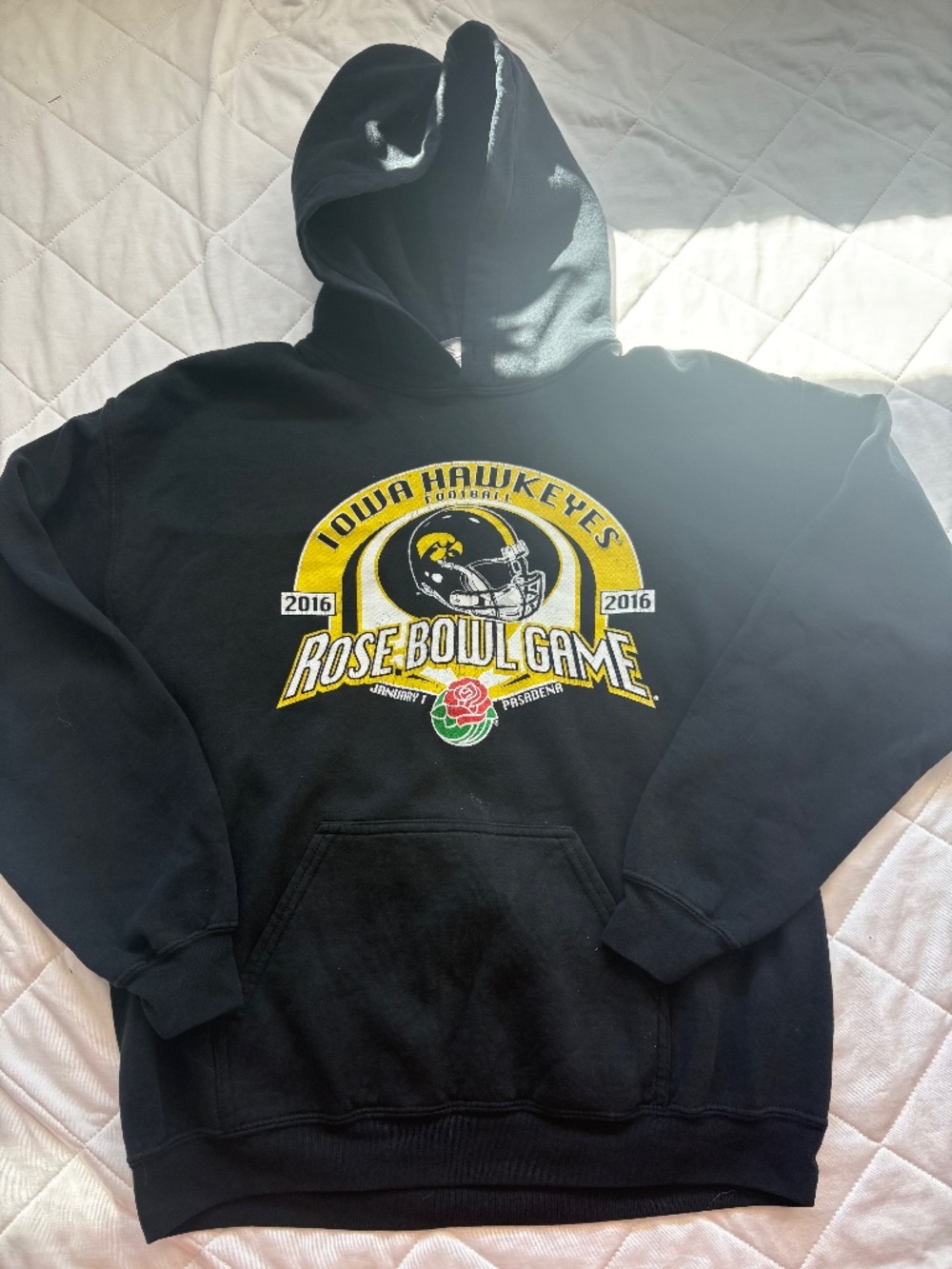Iowa Hawkeyes 2016 Rose Bowl Football Graphic Hoodie